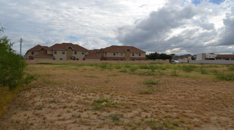 7609 Greenmeadow Dr, Laredo, Texas 78045, ,Land,For Sale,7609 Greenmeadow Dr,20264799