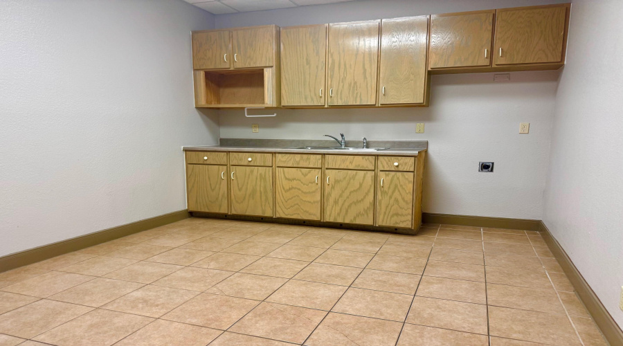 104 Del Ct, Laredo, Texas 78041, 1 Room Rooms,2 BathroomsBathrooms,Commercial retail/office,For Sale,104 Del Ct,20264798