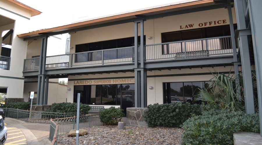 2344 Laguna Del Mar Ct, Laredo, Texas 78041, 6 Rooms Rooms,2 BathroomsBathrooms,Commercial retail/office,For Rent,2344 Laguna Del Mar Ct,20264801