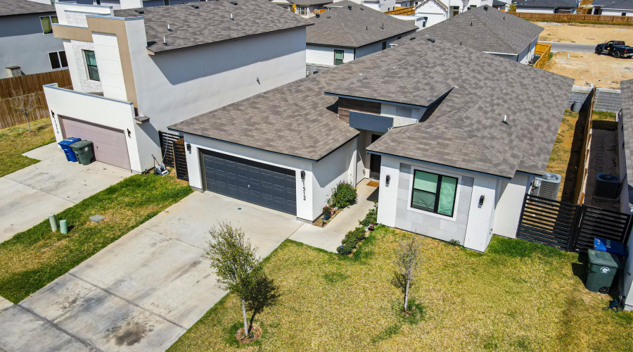 1512 Latigo Loop, LAREDO, Texas 78046, 4 Bedrooms Bedrooms, 6 Rooms Rooms,2 BathroomsBathrooms,Residential,For Rent,1512 Latigo Loop,20264791