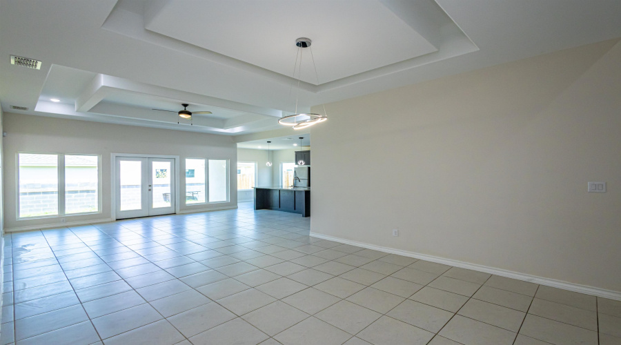 1512 Latigo Loop, LAREDO, Texas 78046, 4 Bedrooms Bedrooms, 6 Rooms Rooms,2 BathroomsBathrooms,Residential,For Rent,1512 Latigo Loop,20264791