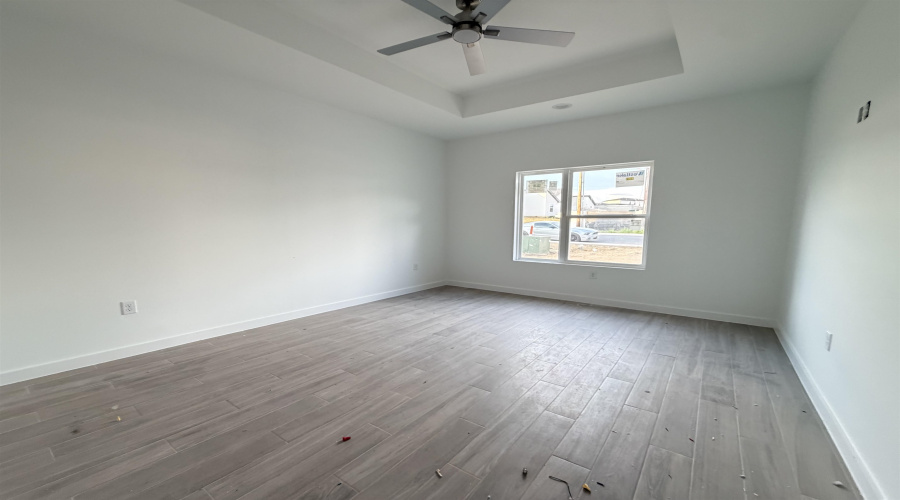 3918 Texas Dr., Laredo, Texas 78046, 3 Bedrooms Bedrooms, 5 Rooms Rooms,2 BathroomsBathrooms,Residential,For Sale,3918 Texas Dr.,20264793