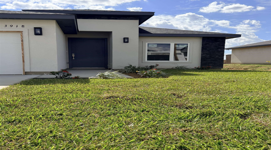 3918 Texas Dr., Laredo, Texas 78046, 3 Bedrooms Bedrooms, 5 Rooms Rooms,2 BathroomsBathrooms,Residential,For Sale,3918 Texas Dr.,20264793