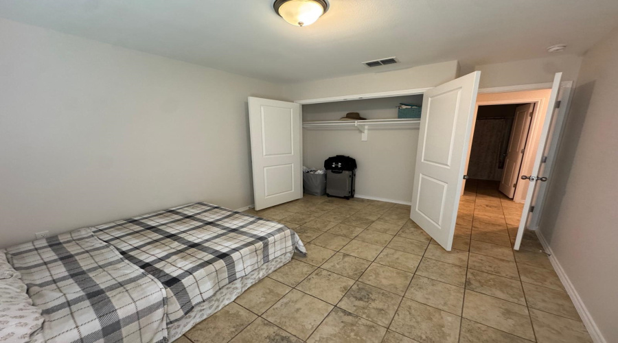 5202 Anacahuita Dr, LAREDO, Texas 78046, 4 Bedrooms Bedrooms, 5 Rooms Rooms,2 BathroomsBathrooms,Residential,For Sale,5202 Anacahuita Dr,20264797
