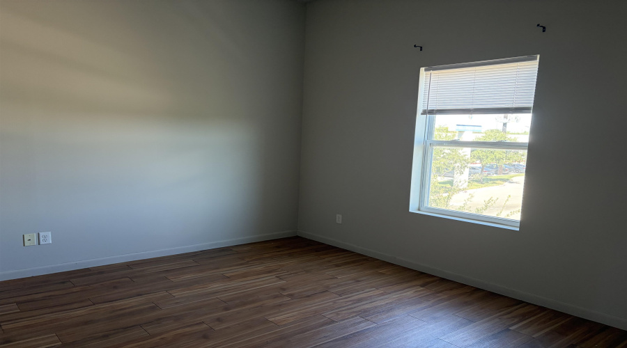 7220 Rocio Dr, Laredo, Texas 78041, 2 Bedrooms Bedrooms, 5 Rooms Rooms,2 BathroomsBathrooms,Residential,For Rent,7220 Rocio Dr,20264800