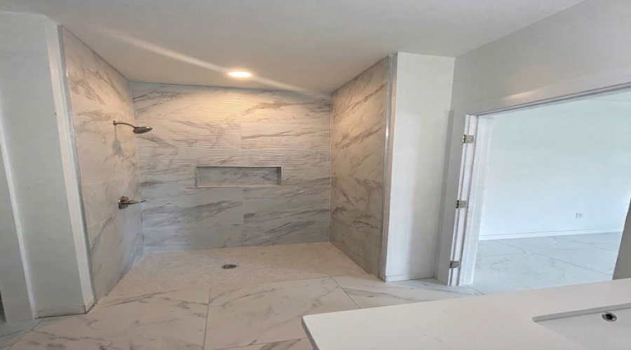 3922 Texas Dr., Laredo, Texas 78046, 3 Bedrooms Bedrooms, 5 Rooms Rooms,2 BathroomsBathrooms,Residential,For Sale,3922 Texas Dr.,20264802
