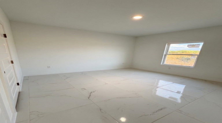 3922 Texas Dr., Laredo, Texas 78046, 3 Bedrooms Bedrooms, 5 Rooms Rooms,2 BathroomsBathrooms,Residential,For Sale,3922 Texas Dr.,20264802