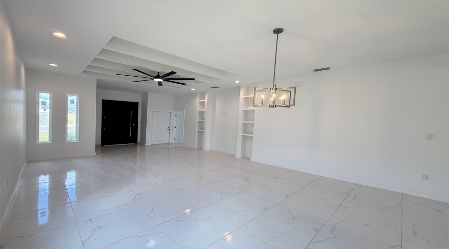 3922 Texas Dr., Laredo, Texas 78046, 3 Bedrooms Bedrooms, 5 Rooms Rooms,2 BathroomsBathrooms,Residential,For Sale,3922 Texas Dr.,20264802