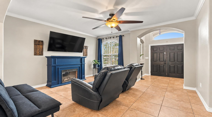 301 Ladera Dr, Laredo, Texas 78045, 5 Bedrooms Bedrooms, 9 Rooms Rooms,2 BathroomsBathrooms,Residential,For Sale,301 Ladera Dr,20264803