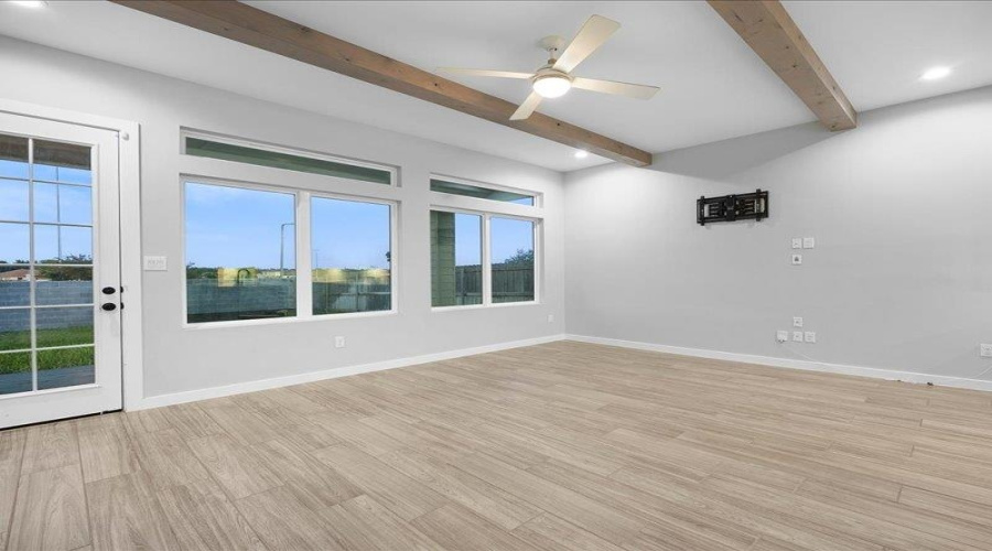 1227 Sambar Lp, Laredo, Texas 78045, 4 Bedrooms Bedrooms, 6 Rooms Rooms,3 BathroomsBathrooms,Residential,For Sale,1227 Sambar Lp,20264805