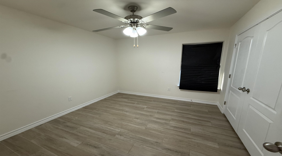 5521 Texana, Laredo, Texas 78046, 4 Bedrooms Bedrooms, 6 Rooms Rooms,2 BathroomsBathrooms,Residential,For Sale,5521 Texana,20264806