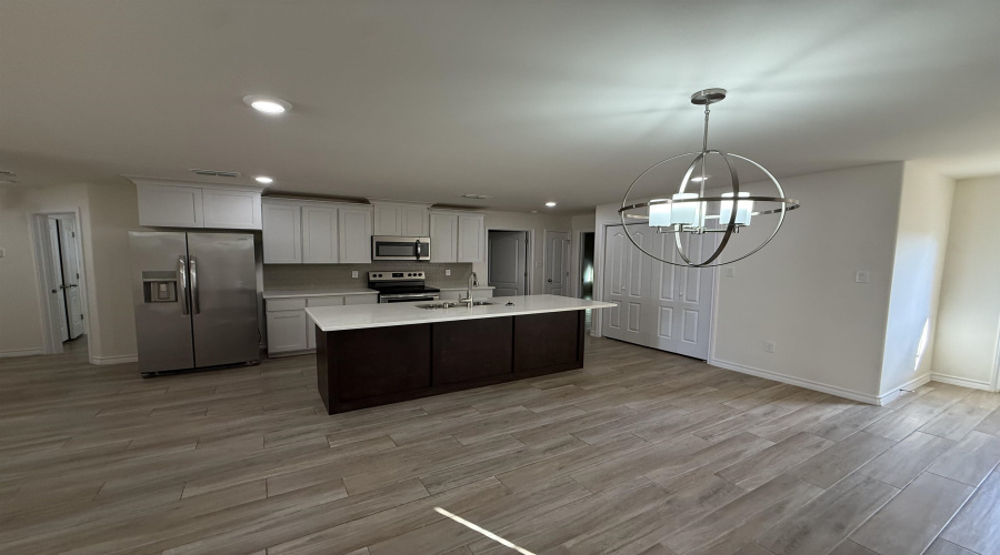 5521 Texana, Laredo, Texas 78046, 4 Bedrooms Bedrooms, 6 Rooms Rooms,2 BathroomsBathrooms,Residential,For Sale,5521 Texana,20264806