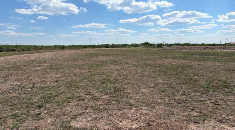 24 Tract Camino del Sur, Laredo, Texas 78044-3835, ,Land,For Sale,24 Tract Camino del Sur,20264807