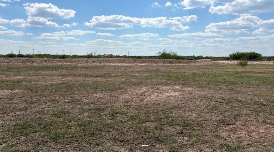 24 Tract Camino del Sur, Laredo, Texas 78044-3835, ,Land,For Sale,24 Tract Camino del Sur,20264807