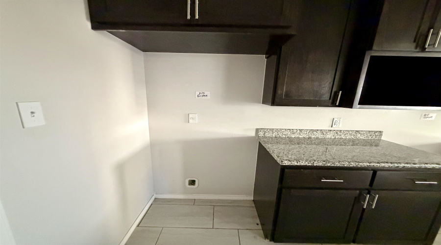 5805 Seminario Ln., LAREDO, Texas 78046, 4 Bedrooms Bedrooms, 7 Rooms Rooms,2 BathroomsBathrooms,Residential,For Sale,5805 Seminario Ln.,20264808