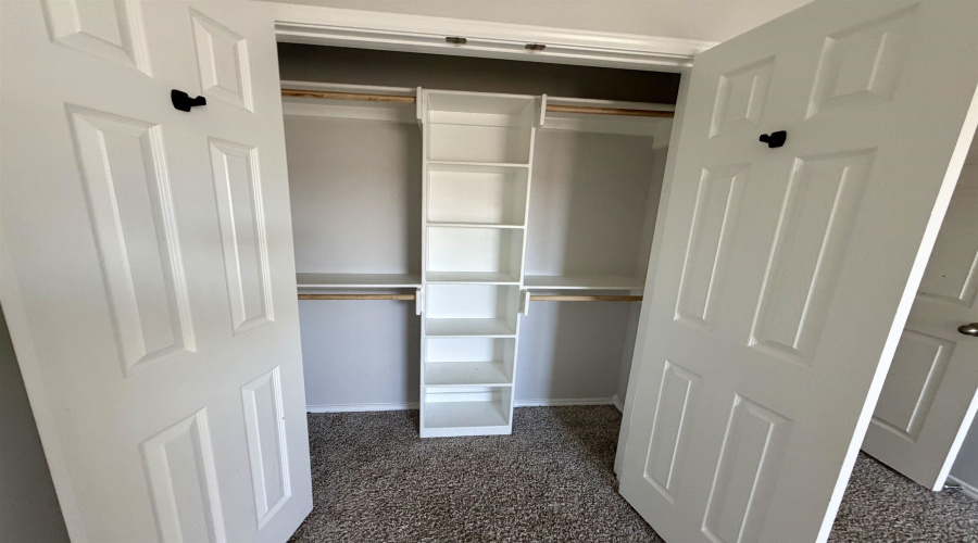 5805 Seminario Ln., LAREDO, Texas 78046, 4 Bedrooms Bedrooms, 7 Rooms Rooms,2 BathroomsBathrooms,Residential,For Sale,5805 Seminario Ln.,20264808