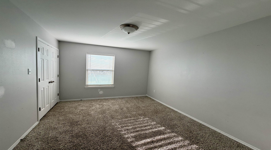 5805 Seminario Ln., LAREDO, Texas 78046, 4 Bedrooms Bedrooms, 7 Rooms Rooms,2 BathroomsBathrooms,Residential,For Sale,5805 Seminario Ln.,20264808