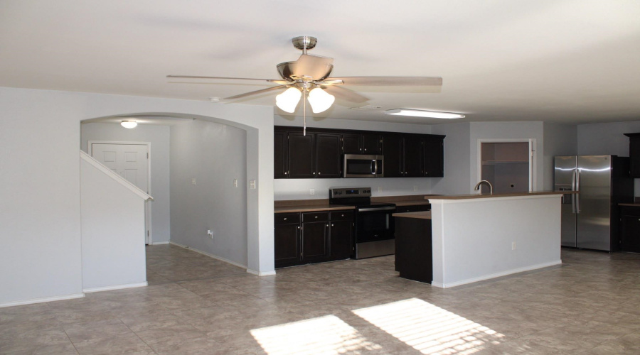 405 Almeja Dr, Laredo, Texas 78043, 3 Bedrooms Bedrooms, 6 Rooms Rooms,2 BathroomsBathrooms,Residential,For Rent,405 Almeja Dr,20264810
