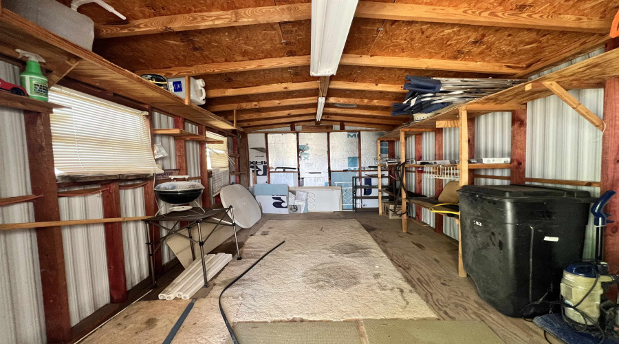 134 Sunshine Ln., Zapata, Texas 78076, 2 Bedrooms Bedrooms, 4 Rooms Rooms,1 BathroomBathrooms,Residential,For Sale,134 Sunshine Ln.,20261603