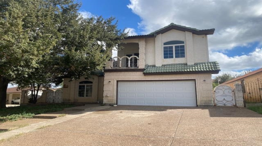 155 Knoll Ave, Laredo, Texas 78045, 3 Bedrooms Bedrooms, 6 Rooms Rooms,3 BathroomsBathrooms,Residential,For Sale,155 Knoll Ave,20264818