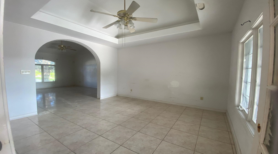 155 Knoll Ave, Laredo, Texas 78045, 3 Bedrooms Bedrooms, 6 Rooms Rooms,3 BathroomsBathrooms,Residential,For Sale,155 Knoll Ave,20264818