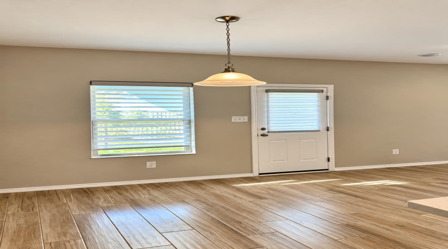 1428 Sambar Lp, Laredo, Texas 78045, 4 Bedrooms Bedrooms, 7 Rooms Rooms,2 BathroomsBathrooms,Residential,For Rent,1428 Sambar Lp,20264823