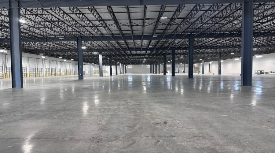 19926 Kraus Lp., Laredo, Texas 78045, 1 Bedroom Bedrooms, 51 Rooms Rooms,4 BathroomsBathrooms,Commercial/industrial,For Rent,19926 Kraus Lp.,20264826