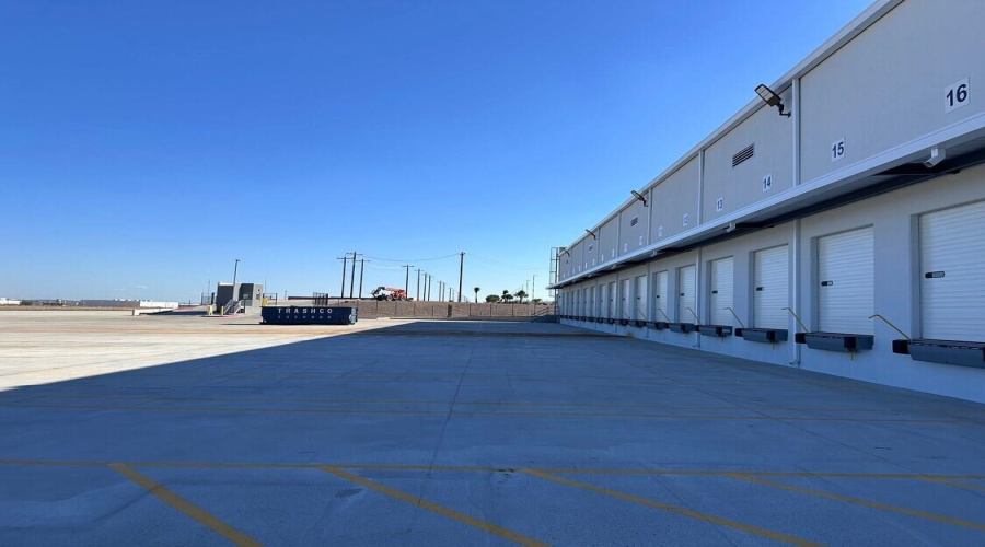 19926 Kraus Lp., Laredo, Texas 78045, 1 Bedroom Bedrooms, 51 Rooms Rooms,4 BathroomsBathrooms,Commercial/industrial,For Sale,19926 Kraus Lp.,20264827