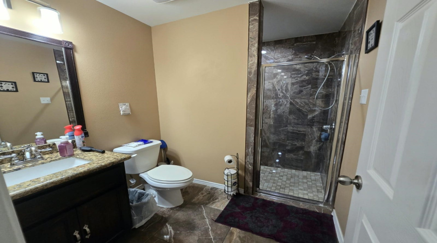 3812 Yvonne Ramirez Ct., Laredo, Texas 78046, 3 Bedrooms Bedrooms, 5 Rooms Rooms,2 BathroomsBathrooms,Residential,For Sale,3812 Yvonne Ramirez Ct.,20264839