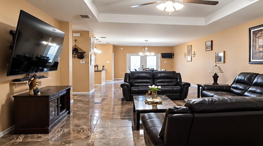 3812 Yvonne Ramirez Ct., Laredo, Texas 78046, 3 Bedrooms Bedrooms, 5 Rooms Rooms,2 BathroomsBathrooms,Residential,For Sale,3812 Yvonne Ramirez Ct.,20264839