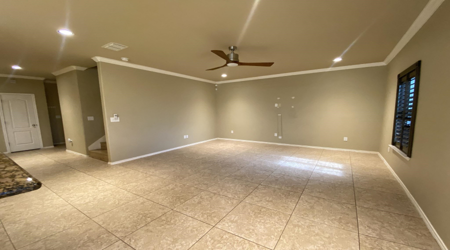 413 Windmill Palm, LAREDO, Texas 78045, 4 Bedrooms Bedrooms, 5 Rooms Rooms,2 BathroomsBathrooms,Residential,For Rent,413 Windmill Palm,20264841