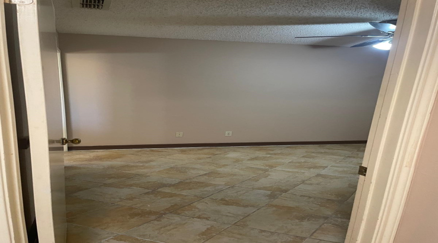 11811 Fawn Dr, Laredo, Texas 78045, 3 Bedrooms Bedrooms, 5 Rooms Rooms,2 BathroomsBathrooms,Residential,For Rent,11811 Fawn Dr,20264843