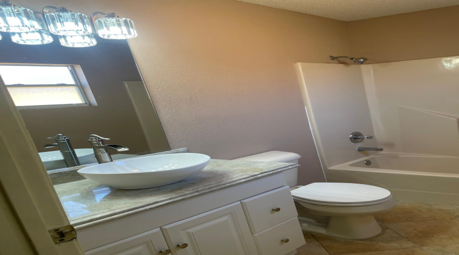 11811 Fawn Dr, Laredo, Texas 78045, 3 Bedrooms Bedrooms, 5 Rooms Rooms,2 BathroomsBathrooms,Residential,For Rent,11811 Fawn Dr,20264843