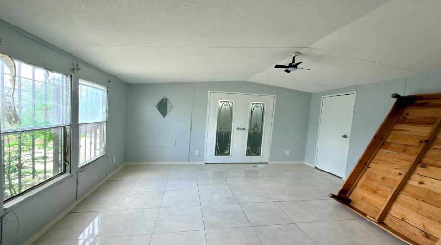 709 Nispola Dr, Laredo, Texas 78046, 2 Bedrooms Bedrooms, 5 Rooms Rooms,2 BathroomsBathrooms,Residential,For Sale,709 Nispola Dr,20264844