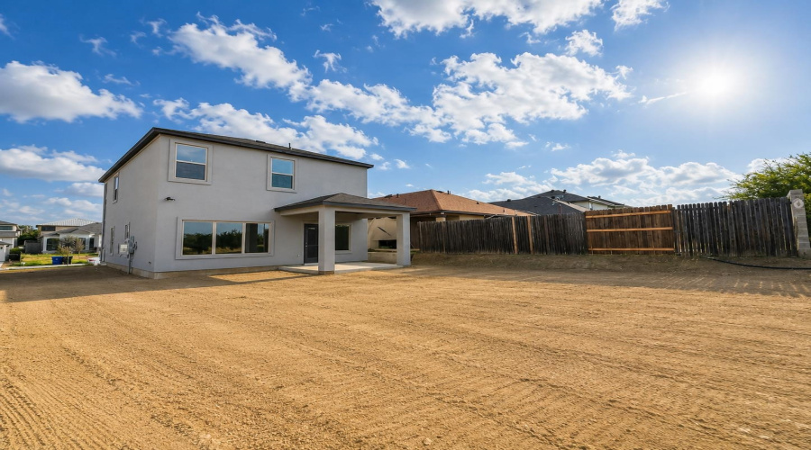 6107 Servando Dr, Laredo, Texas 78046, 3 Bedrooms Bedrooms, 6 Rooms Rooms,2 BathroomsBathrooms,Residential,For Sale,6107 Servando Dr,20264848