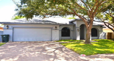 10533 Winrock Dr, LAREDO, Texas 78045, 3 Bedrooms Bedrooms, 6 Rooms Rooms,2 BathroomsBathrooms,Residential,For Sale,10533 Winrock Dr,20264850 10533 Winrock Dr, LAREDO, Texas 78045, 3 Bedrooms Bedrooms, 6 Rooms Rooms,2 BathroomsBathrooms,Residential,For Sale,10533 Winrock Dr,20264850