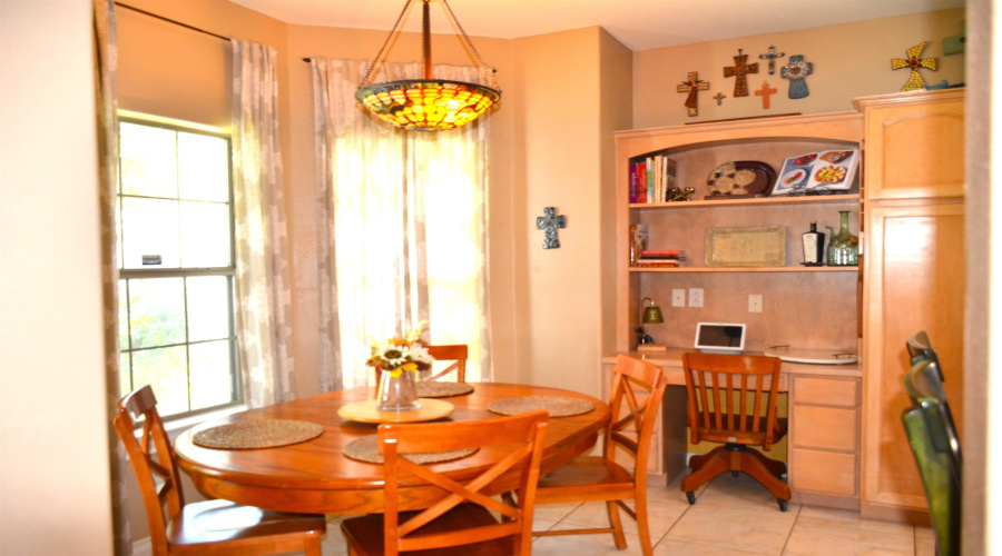 10533 Winrock Dr, LAREDO, Texas 78045, 3 Bedrooms Bedrooms, 6 Rooms Rooms,2 BathroomsBathrooms,Residential,For Sale,10533 Winrock Dr,20264850