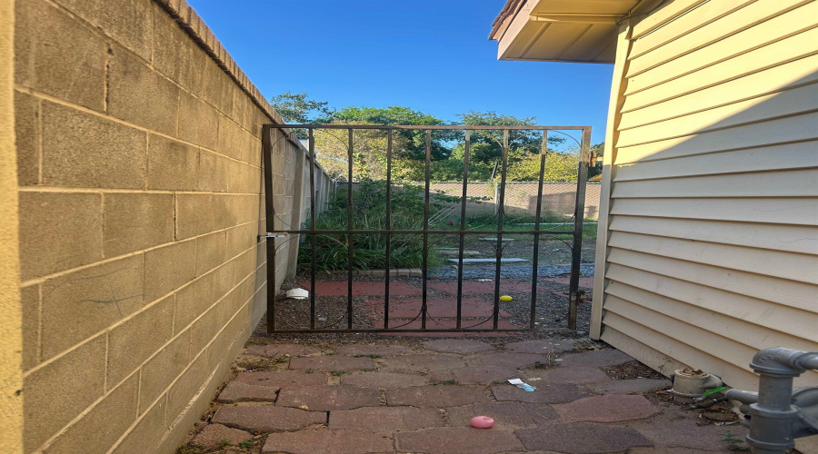2720 Corpus Christi St, LAREDO, Texas 78043, 3 Bedrooms Bedrooms, 4 Rooms Rooms,1 BathroomBathrooms,Residential,For Rent,2720 Corpus Christi St,20264852