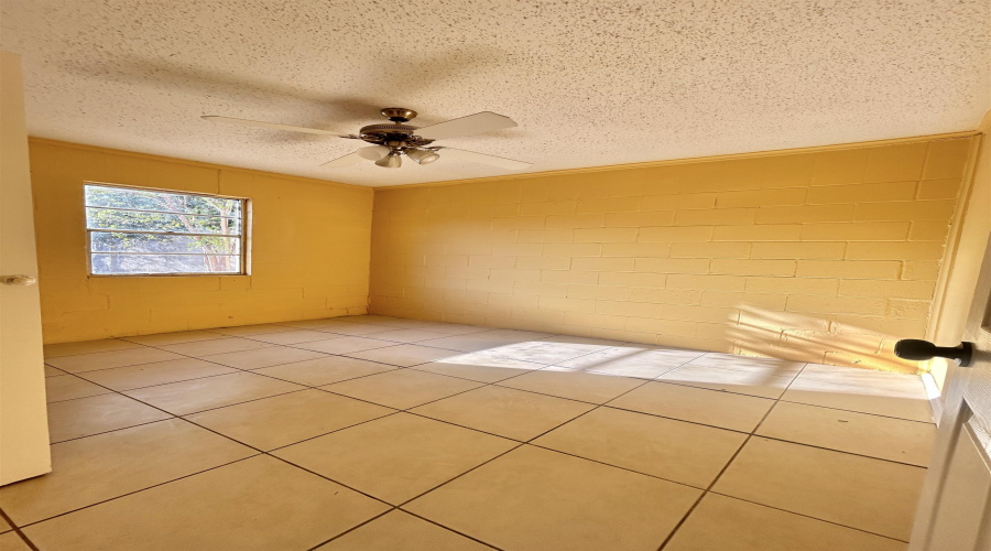 2720 Corpus Christi St, LAREDO, Texas 78043, 3 Bedrooms Bedrooms, 4 Rooms Rooms,1 BathroomBathrooms,Residential,For Rent,2720 Corpus Christi St,20264852