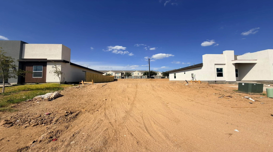 204 Lusitano Dr., Laredo, Texas 78046-7804, 4 Bedrooms Bedrooms, 6 Rooms Rooms,2 BathroomsBathrooms,Residential,For Sale,204 Lusitano Dr.,20264854