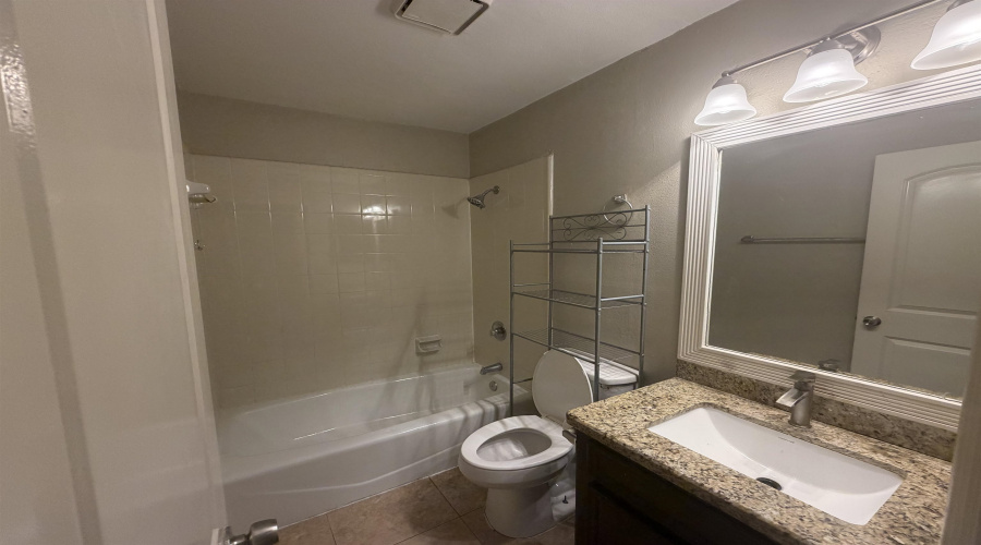 3201 N 22nd St., McAllen, Texas 78501-6016, 3 Bedrooms Bedrooms, 3 Rooms Rooms,2 BathroomsBathrooms,Residential,For Rent,3201 N 22nd St.,20264856