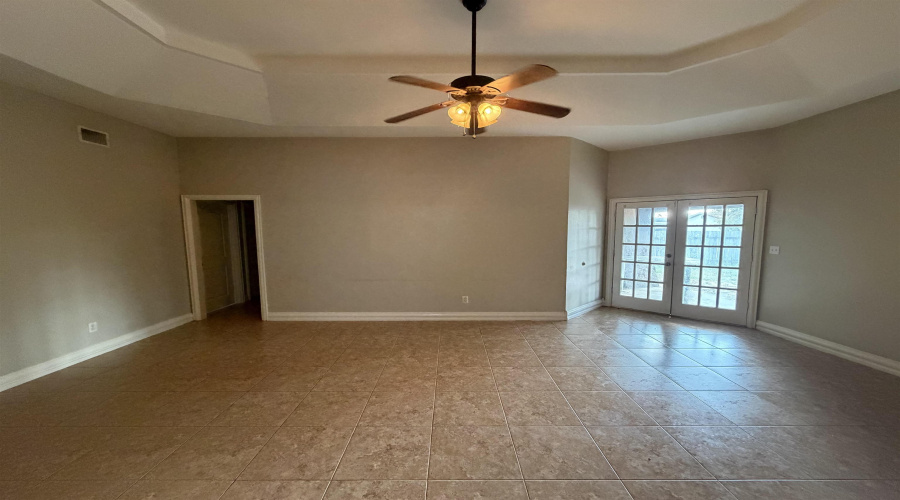 3201 N 22nd St., McAllen, Texas 78501-6016, 3 Bedrooms Bedrooms, 3 Rooms Rooms,2 BathroomsBathrooms,Residential,For Rent,3201 N 22nd St.,20264856