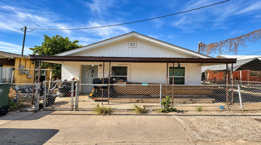 1908 Hidalgo St, Laredo, Texas 78040, ,Multi-family,For Sale,1908 Hidalgo St,20264861