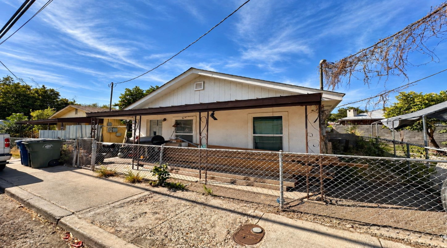 1908 Hidalgo St, Laredo, Texas 78040, ,Multi-family,For Sale,1908 Hidalgo St,20264861