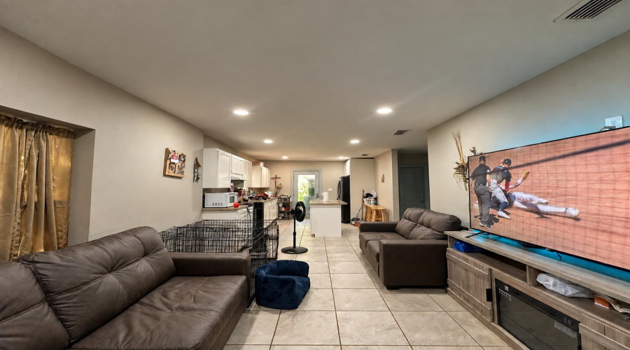 1908 Hidalgo St, Laredo, Texas 78040, ,Multi-family,For Sale,1908 Hidalgo St,20264861