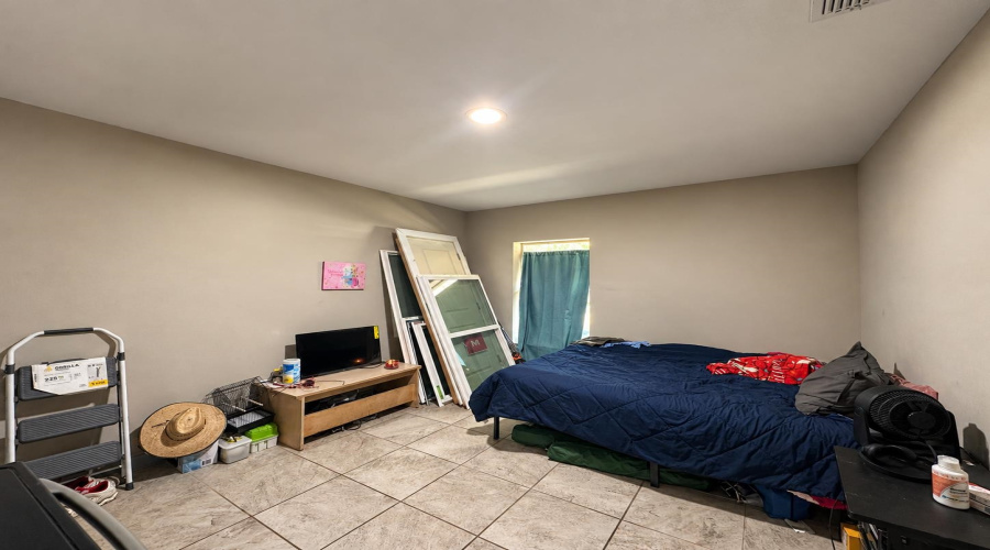 1908 Hidalgo St, Laredo, Texas 78040, ,Multi-family,For Sale,1908 Hidalgo St,20264861