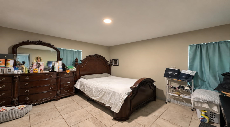 1908 Hidalgo St, Laredo, Texas 78040, ,Multi-family,For Sale,1908 Hidalgo St,20264861