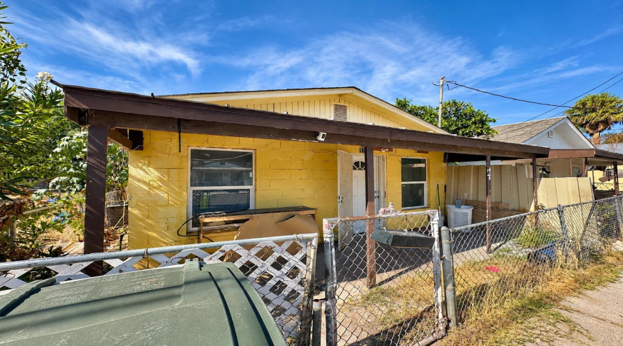 1908 Hidalgo St, Laredo, Texas 78040, ,Multi-family,For Sale,1908 Hidalgo St,20264861