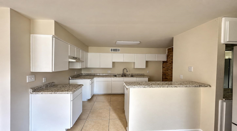 412 Gale St, Laredo, Texas 78041, 2 Bedrooms Bedrooms, 4 Rooms Rooms,1 BathroomBathrooms,Residential,For Sale,412 Gale St,20264862